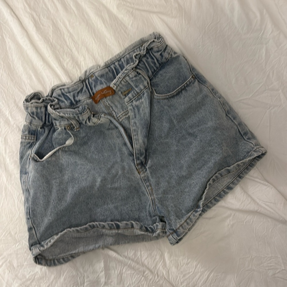 Beige botany shorts